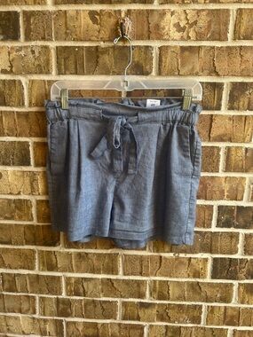 Express High-Waist Tie-Front Shorts in Chambray